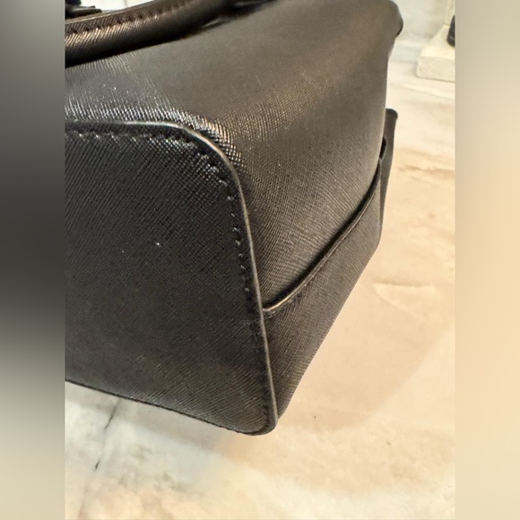 Aldo black tote purse with chain tassel like new LARGE - Picture 8 of 13